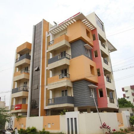 Oyo Flagship 31042 Sunil Residency Hotel Коимбаторе Екстериор снимка